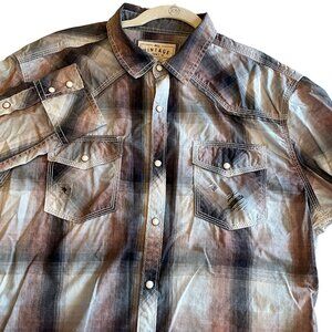 BKE Distressed Men's Long Sleeve Pearl Look Snap Buttons Size Large Athletic Fit